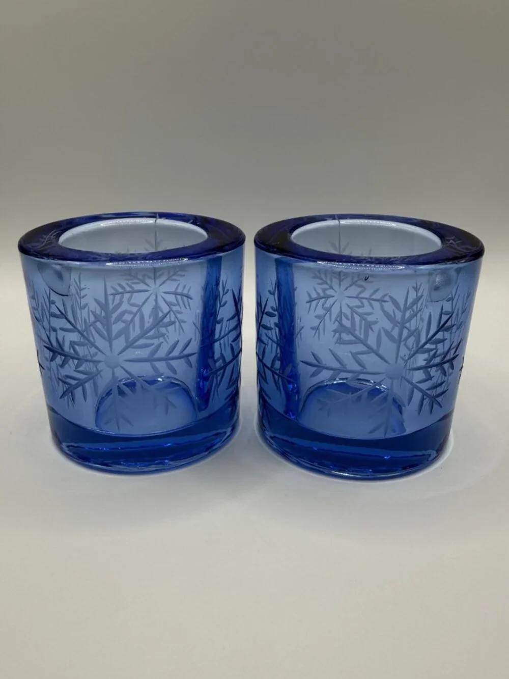 VTG Swiss Snowflake Blue Glass Votive Candle Holders